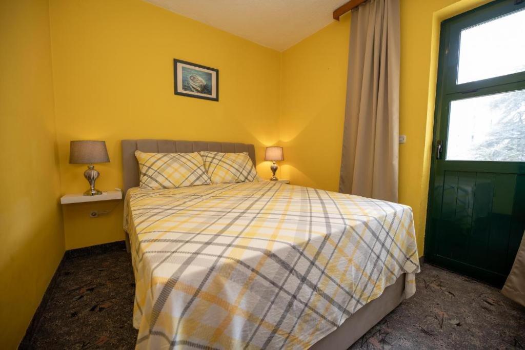 Apartment Apartmani Tome *
