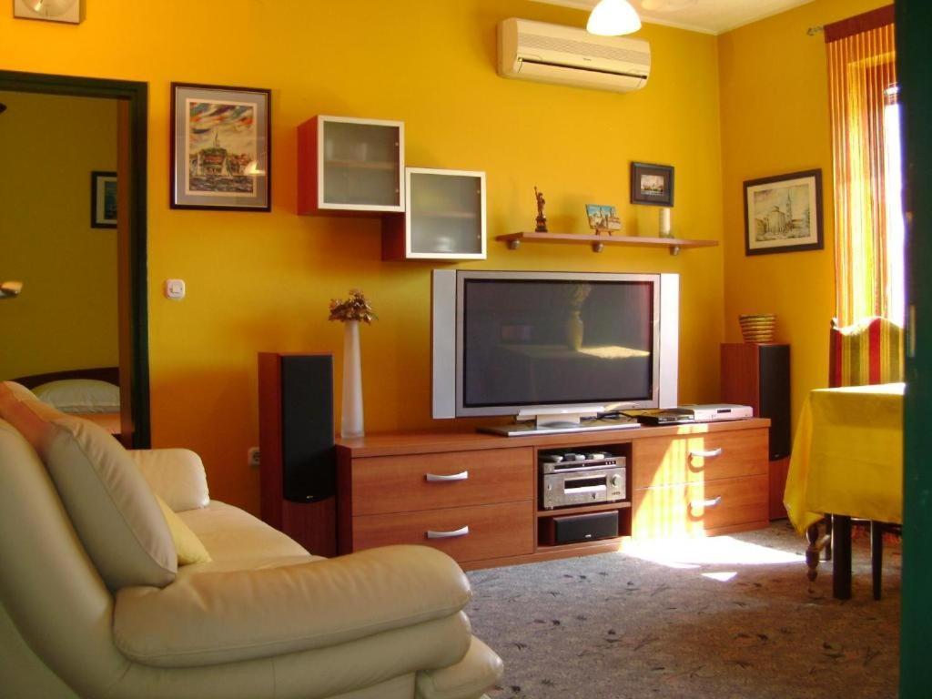 Apartman Tome Zára